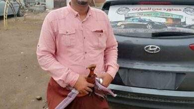 قوة امنية بعدن تعتقل الناشط احمد امبريص. 2 الناشط احمد امبريص