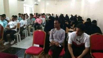 تدشين العام الجامعي الجديد بكليه الهندسه وتقنيه المعلومات بجامعة العرب 8
