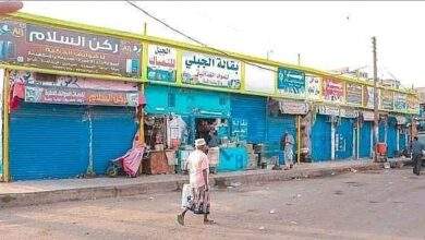 عدن .. مامور الشيخ عثمان يفرض جبايات غير قانونية على لوحات المحلات التجارية .. تفاصيل 8