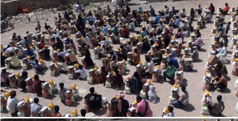 الهلال الأحمر اليمني يبدأ بتوزيع 401 سلة غذائية على الأسر الفقيرة في الضالع 1 الهلال الأحمر اليمني يبدأ بتوزيع 401 سلة غذائية على الأسر الفقيرة في الضالع