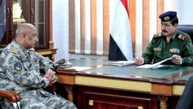 وزير الداخلية يشيد على جهود خفر السواحل في حماية المنافذ البحرية والحد من عمليات التهريب. 9 وزير الداخلية يشيد على جهود خفر السواحل في حماية المنافذ البحرية والحد من عمليات التهريب.
