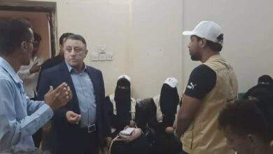 أمين عام محلي أبين يطلق حملة للوقاية من الحمى 7 أمين عام محلي أبين يطلق حملة للوقاية من الحمى