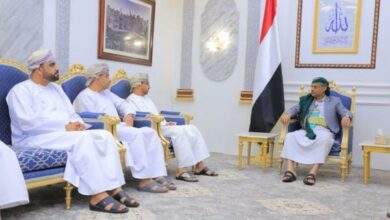 صحيفة إماراتية: اتفاق على 5 ملفات.. دفع الرواتب ورحلات جوية إلى 6 دول والوصول لـ"مرحلة انتقالية" (تفاصيل) 2