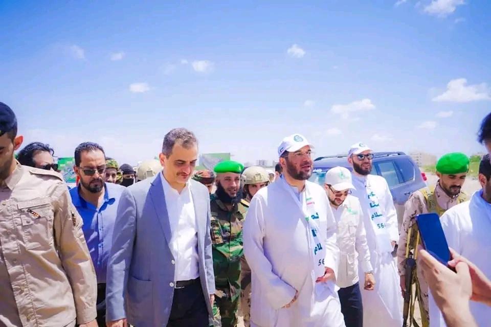 بتمويل كويتي لملس يضع حجر الأساس لمشروع مدينة السلام السكنية بالبريقا