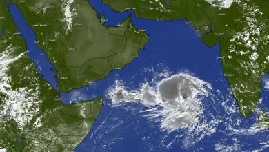 عاصفة تتجه صوب السواحل اليمنية 1