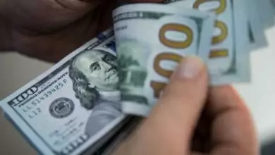 على خطى الصومال.. المحلات التجارية في عدن تبدأ في سداد فواتيرها بالعملات الأجنبية 6
