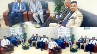 القائم بأعمال الرئيس التنفيذي ل (كاك بنك) يبحث مع رئيس مصلحة الجمارك مستوى تنفيذ الاتفاقيات وتوطيد العلاقات بين الجانبين. 11