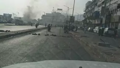 عاجل.. محتجون غاضبون يغلقون شوارع هذه المحافظه الجنوبية ويتوعدون بتصعيد 6