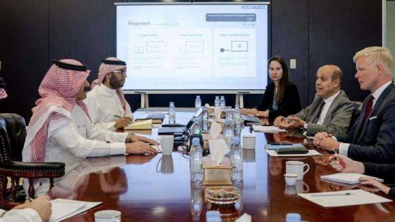 تفاصيل.. اجتماع المبعوث الأممي بشأن حل الازمة اليمنية في الرياض