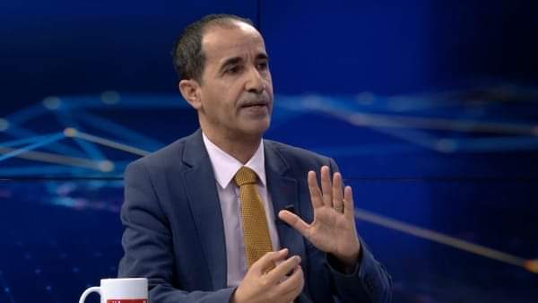 السلطات المصرية تعتقل قيادي مؤتمري بعد مداهمة منزله في القاهرة