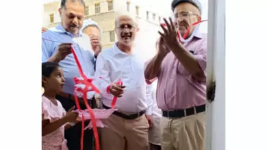 مدير عام مديرية لودر ومدير مؤسسة تمدين يفتتحان المركز الصحي للتطعيم بمديرية لودر 3