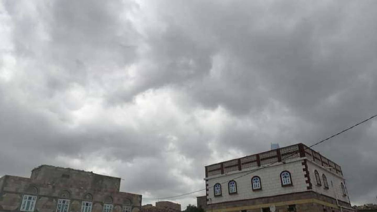 الأرصاد يطلق تحذيرات من هطول أمطار شديدة في هذه المحافظات خلال الساعات القادمة