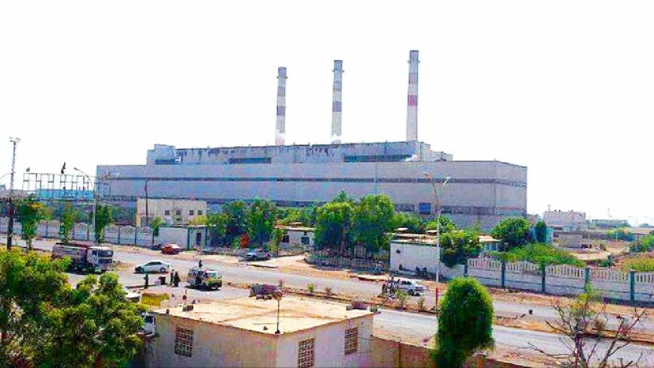 خروج عدد من محطات كهرباء عدن عن الخدمة ومصدر يوضح السبب