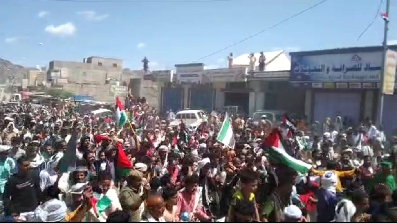 مسيرات كبرى في مدينة مودية تندد بجرائم الاحتلال الإسرائيلي وتتضامن مع الشعب الفلسطيني