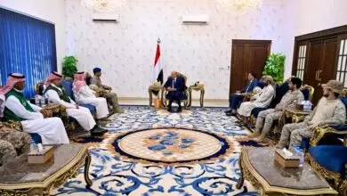 رئيس المجلس يستقبل وفدا من القوات المشتركة ودرع الوطن 10