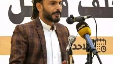 قوة أمنية تمنع عقد لقاء شبابي بالمكلا وتعتقل رئيس اللجنة "المشجري" <br> 9