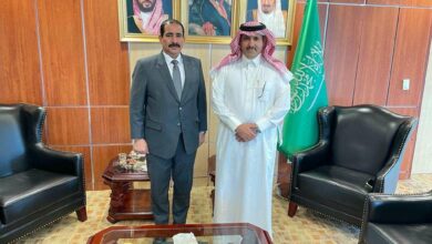 السفير آل جابر يلتقي وزير الداخلية حيدان 1