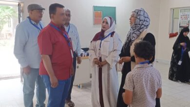 مدير إدارة التربية والتعليم مديرية المنصورة في زيارة تفقدية للمطبخ الصحي للتغذية المدرسية في ثانوية عدن النموذجية للبنين﴾ 3