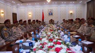 وزير الدفاع الفريق الركن محسن الداعري يجتمع برؤساء الهيئات وقادة المناطق العسكرية ويشدد على هذا الأمر 5