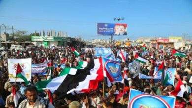 تظاهرات حاشدة في المخا تضامنا مع فلسطين 2