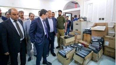 رئيس الوزراء بن مبارك يوجه بأحالة قيادات في مصلحة الضرائب للتحقيق 7