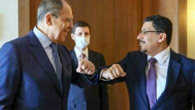 محامي الرئيس صالح يعلق على زيارة رئيس الوزراء إلى روسيا 4