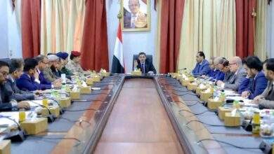 بيان صادر عن الحكومة الشرعية بشأن العدوان الاسرائيلي على الحديدة 9