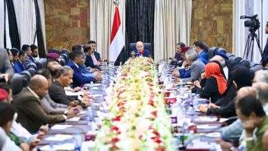رئيس مجلس القيادة يعقد اجتماعاً بهذه القيادات في حضرموت 7