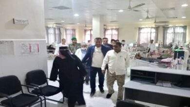مدير المؤسسة الاقتصادية يزور مستشفى عبود العسكري بعدن ويطلع على احتياجات مركز الغسيل الكلوي 1