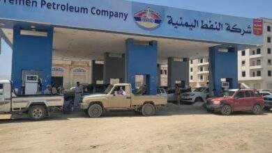 مصدر مسؤول نفطي في مأرب يكشف حقيقة أزمة وقود 10