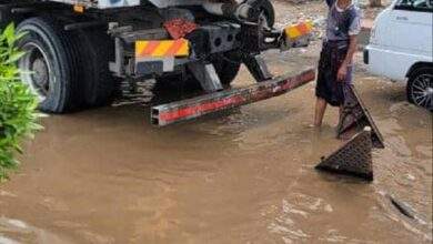 جهود مكثفة في المعلا لإزالة آثار المنخفض الجوي 4