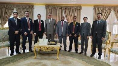 السفير اليمني بالقاهرة يلتقي مؤسستي يماني والطبية 8