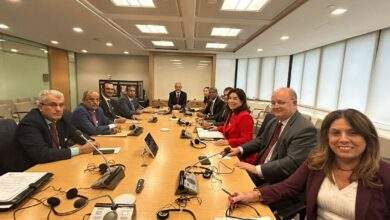 وزير المالية يجدد التأكيد على أهمية دعم صندوق النقد الدولي لبناء المؤسسات المالية في اليمن 10