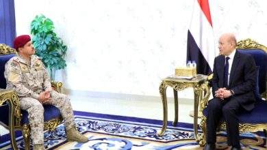 رئيس مجلس القيادة يستقبل قائد قوات الدعم والاسناد في تحالف دعم الشرعية 2