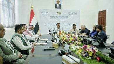 بتمويل سعودي مناقشة مشروع تأهيل خدمات الصرف الصحي بمأرب 11