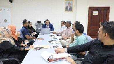 اجتماع في عدن يناقش خطة تمكين الشباب 1