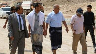 محافظ حضرموت يتفقد أعمال الانجاز بمشروع طريق ملعب بارادم 10
