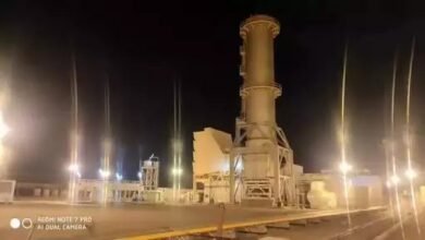 نفاد الوقود يوقف محطة بترومسيلة.. انقطاع الكهرباء يفاقم معاناة المواطنين بعدن 3