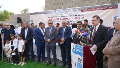 وزير الصحة يدشن حملة طارئة لتحصين عدن من الكوليرا 2