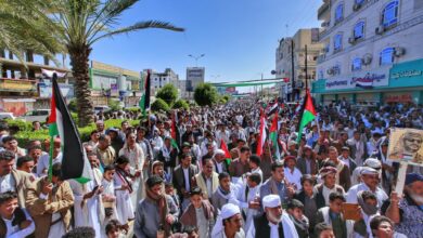 وقفة جماهيرية حاشدة في مأرب تستنكر استمرار جرائم الاحتلال بحق المدنيين في غزة 10