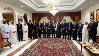 وزير الخارجية يستعرض مع السفراء العرب لدى سلطنة عمان تطورات الأوضاع في اليمن 5