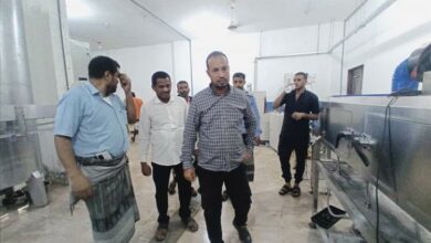 مدير عام الموارد المائية في أبين الفضلي يدشن إفتتاح وتوسعة مصنع مياه الصفوة بخنفر 6