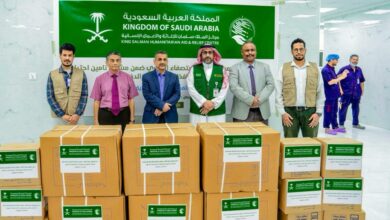 مركز المكلا للكلية الصناعية يتسلم محاليل ومستلزمات الاستصفاء الدموي بدعم سعودي 10