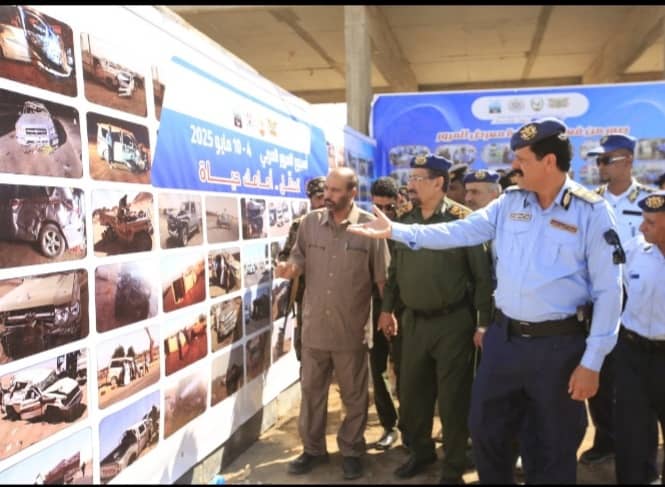 الباكري يفتتح معرض الصور التوعوي بمناسبة أسبوع المرور العربي بمأرب