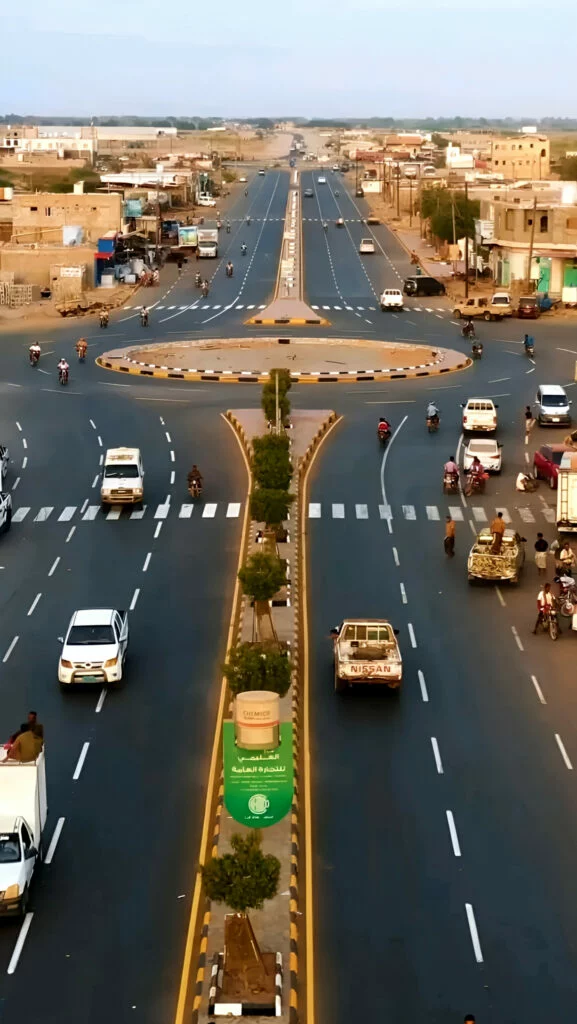 المخا تتحول من قرية منسية إلى مدينة نابضة بالحياة بفضل جهود العميد طارق صالح