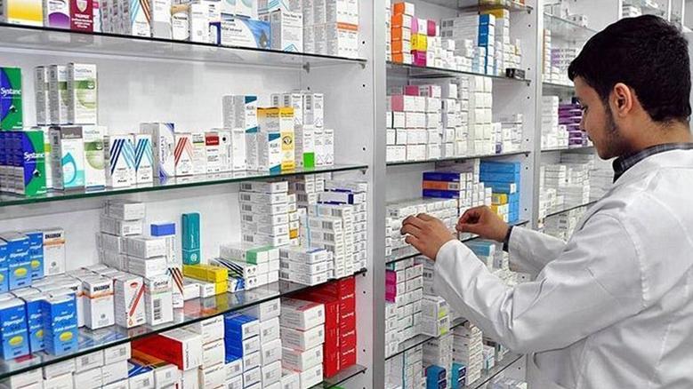 عدن تشتعل بالأوجاع.. أسعار الأدوية ترفض الهبوط رغم تحسن الريال والمواطنون يناشدون