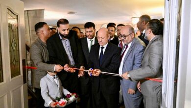 رئيس مجلس القيادة يفتتح في نيويورك المعرض اليمني للكتاب والفنون التشكيلية والفوتوغرافية 2