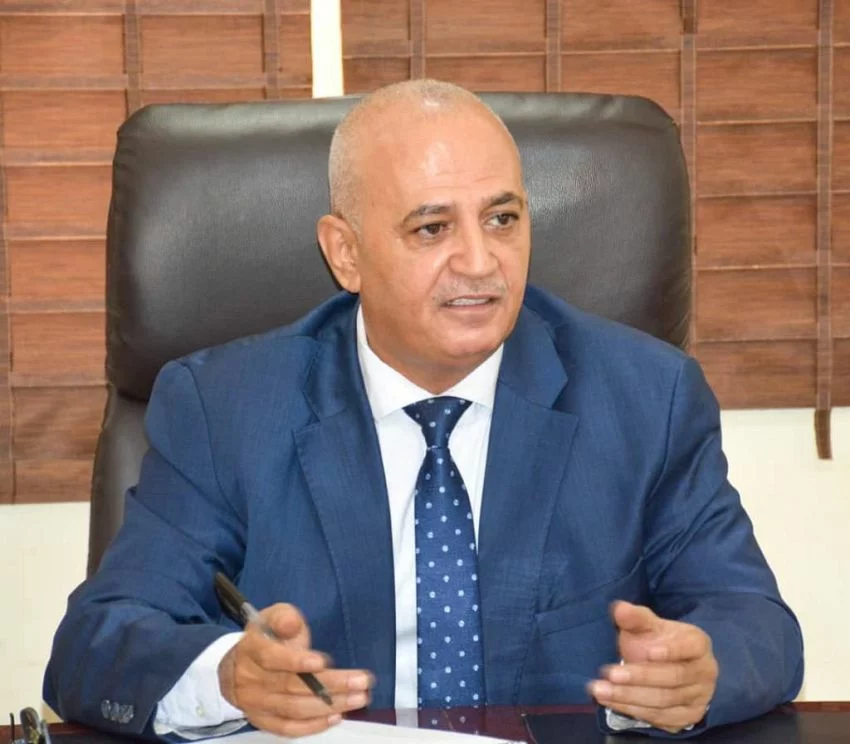 وزير المياه والبيئة يناقش مع السفير الياباني تنسيق المواقف في مشاورات اتفاقية “سايتس”