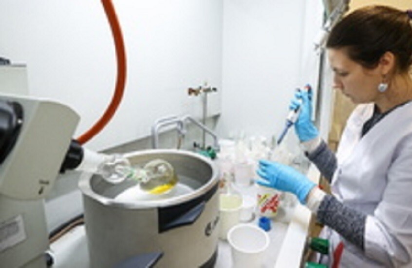 علماء روس يقتربون من سر إبطاء الشيخوخة.. مركبات كيميائية تحدث ضجة علمية 1