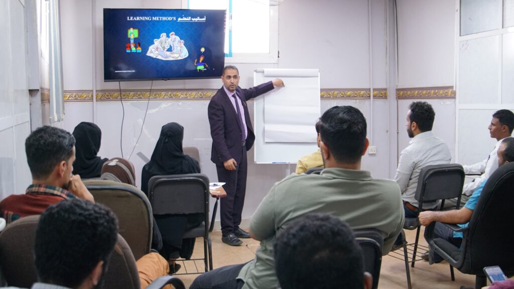 بدء دورة تدريبية لموظفي صندوق رعاية النشء والشباب بعدن برعاية الوزير البكري لتعزيز التأهيل المؤسسي